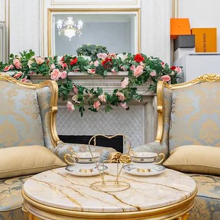 Apartment Paix Paris